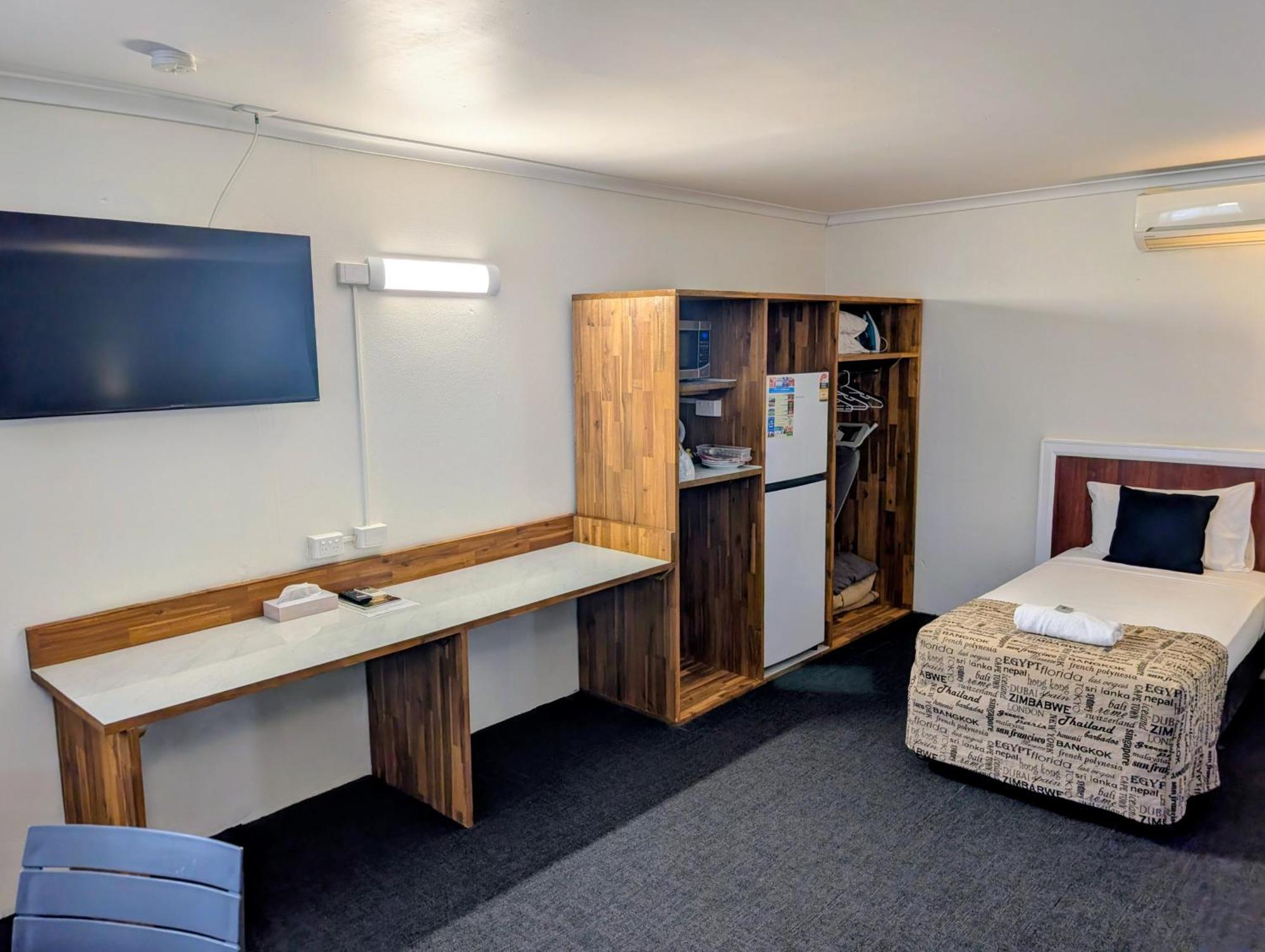 Deluxe Family Suite,1756464533:JPEG